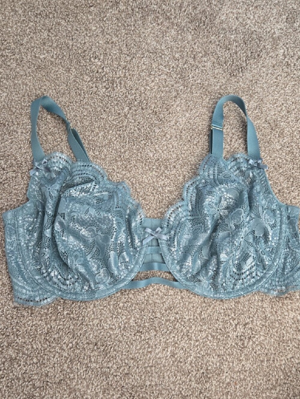 Cacique IntimatesFoiled Lace Unlined Balconette Bra Size 40DDD - Picture 2 of 5